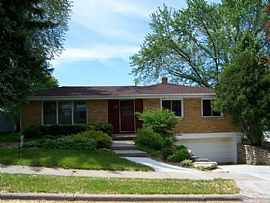 3 Bedroom 2 Full Bath Home  in Green Bay, WI