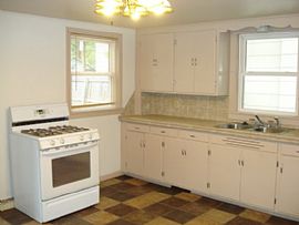 This House Has Two Sun Rooms. a 2.5 Car Garage in La Crosse, WI (Photo 3 of 6)