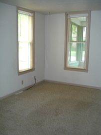 This House Has Two Sun Rooms. a 2.5 Car Garage in La Crosse, WI (Photo 5 of 6)