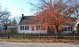 Freshly Painted 3 Bedroom 2 Full Bath Home in St in Point Pleasant Beach, NJ