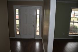  4 Bedroom, 2 Bath House in Castlewoods. in Brandon, MS (Photo 2 of 9)
