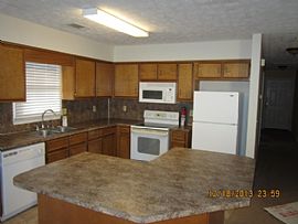 Amazing 3bedroom and 2 Bath  Central Location!2 Car Garage in Columbus, GA (Photo 5 of 10)