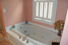 4 Beds 3.5 Baths Great and Amazing Features in The House Utilit in Bow, NH (Photo 6 of 7)