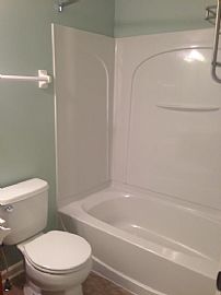 Beautiful 3br and 2bath Wood Flooring in The Open Living Area in Lexington, KY (Photo 10 of 10)