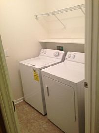 Beautiful 3br and 2bath Wood Flooring in The Open Living Area in Lexington, KY (Photo 7 of 10)