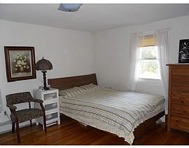 36 Weymouth Ave Sun Splashing Single Family House in Boston, MA (Photo 3 of 5)