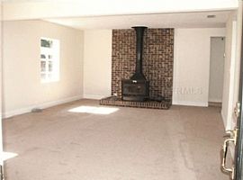 This Charming 3br/2ba Home in Orlando, FL (Photo 2 of 4)