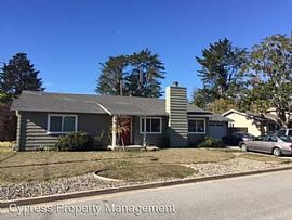 Huge Corner Lot on Quiet Cul-De-Sac in The Upper West Side of S in Santa Cruz, CA