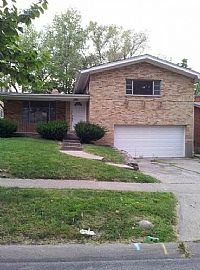 Gorgeous 4beds 2.5baths Located in Nice Quiet Roselawn in Cincinnati, OH (Photo 9 of 9)