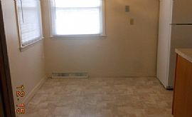 Wonderful Single Family Home in a Perfect Location ! in Bellevue, NE (Photo 3 of 6)