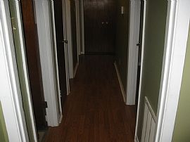  Great Home Recently Remodeled with New Counter Tops and Fresh P in Little Rock, AR (Photo 8 of 9)