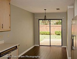  Awesome House/townhome in Terre Bonne on Rue De Lafitte!  in Tallahassee, FL (Photo 5 of 10)