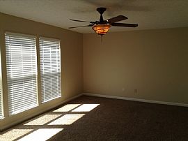 Very Charming Home with Full Bath in The Basement. in Florence, KY (Photo 3 of 10)