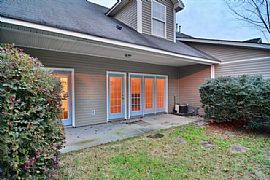 602 Summit Square , .$1000 in Columbia, SC (Photo 8 of 10)