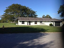 Beautiful Single Family House Located in The Oakland Hills in Rotonda West, FL