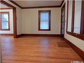  Fabulous Single Home Near Brooks Landing in Move-In Condition! in Rochester, NY (Photo 3 of 7)