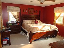 Great Spacious 3 + 1 Non-Conforming Bedroom 3.5 Bath Home in Wakefield, KS (Photo 5 of 9)