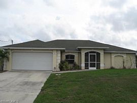 2708 Van Buren Pkwy, Cape Coral, Fl 33993 in Cape Coral, FL