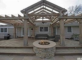 3bedroom House Simply..Just Turn Key! Beautiful, in East Setauket, NY (Photo 6 of 6)