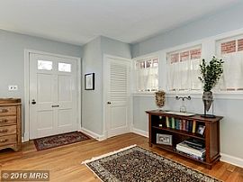 Single Family Home in Chevy Chase Located on a Quiet One-Way St in Washington, DC (Photo 2 of 9)