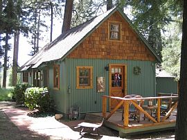 Nicely Furnished 2beds 2baths For Rent  in Lake Arrowhead, CA