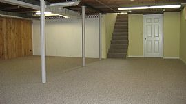  Very Nice House, Very Nice Neighborhood, Great Landlords!  in Louisville, KY (Photo 3 of 8)