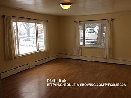 Lovely Single Family Home For Rent in Layton, UT (Photo 6 of 12)