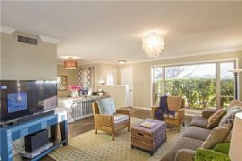 Charming Home in The L Streets in The Heart of Lake Highlands in Dallas, TX (Photo 2 of 6)