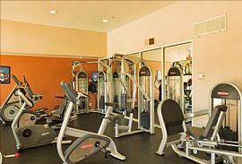 2bedroom Specious and Furnished Apartment Available Now in Los Angeles, CA (Photo 3 of 5)