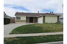 North Hills Property For Lease in North Hills, CA