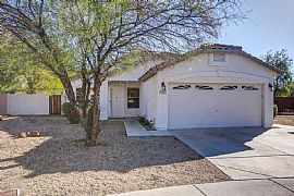  Fantastic Rental Home with Refreshing Fenced Pool and   Majest in Phoenix, AZ