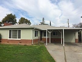 Three Bedroom, One Bathroom with Hardwood Floors in Fresno, CA