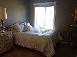 Fully Furnished 4 Bd, 2.5 Bath Near Nike/intel in Beaverton, OR (Photo 11 of 12)