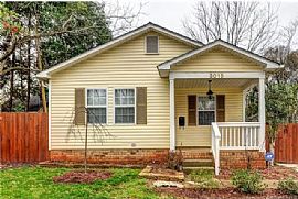 Beautifully Renovated Cottage in Highly Desirable Location. in Charlotte, NC