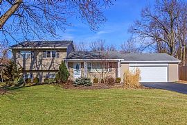 Absolutely Stunning 3 Bedroom 3 Bath. in Lexington, KY