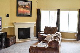 Beautiful Lennar Home in Hanford, CA (Photo 9 of 9)