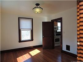  Nothing to Do But Move Into This Spacious Charming 3 Bedrm Col in New Haven, CT