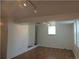  Nothing to Do But Move Into This Spacious Charming 3 Bedrm Col in New Haven, CT (Photo 6 of 8)