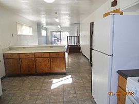  Spacious House in Laurel District 4 Bedrooms, 2.25 Bathrooms in Oakland, CA (Photo 5 of 10)
