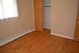 This Great 3 Bedroom 1.5 Bath Is Located Lakewood in Lakewood, CO (Photo 4 of 11)