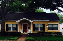  The House Has 3 Bedrooms 2 Bath, a Detached 2-Car Garage in Saint Petersburg, FL