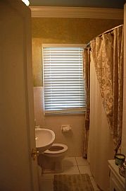  The House Has 3 Bedrooms 2 Bath, a Detached 2-Car Garage in Saint Petersburg, FL (Photo 4 of 7)