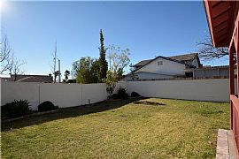 Spacious 4 Bedrooms and 3 Bath Desirable Location in North Rial in Rialto, CA (Photo 6 of 6)