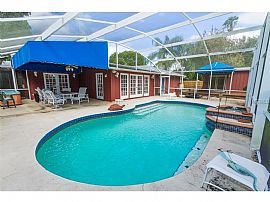 Beautiful Pool Home with Tons  in Bradenton, FL (Photo 3 of 9)
