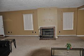 Cute Signle Family 3 Beds 2 Baths Ready to Be Your Home in Jacksonville, FL