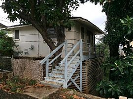 Mott-Smith Drive 1/1 Cottage, Ceiling Fans in Honolulu, HI