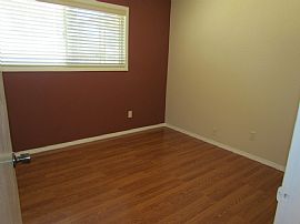 This House Is Immaculate! New Paint Inside and Out in Las Vegas, NV (Photo 10 of 12)