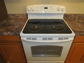 This House Is Immaculate! New Paint Inside and Out in Las Vegas, NV (Photo 11 of 12)