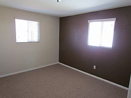 This House Is Immaculate! New Paint Inside and Out in Las Vegas, NV (Photo 3 of 12)