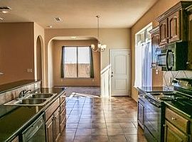 7640 85th Street. in Lubbock, TX (Photo 4 of 8)